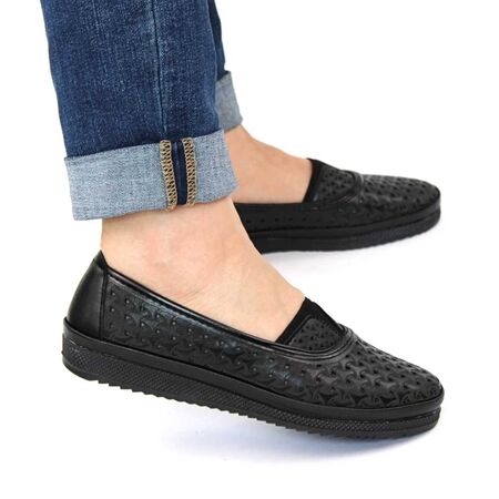 Pantofi de dama,comozi si usori cu perforatii D-006-D-BLACK, Marime: 38**, 